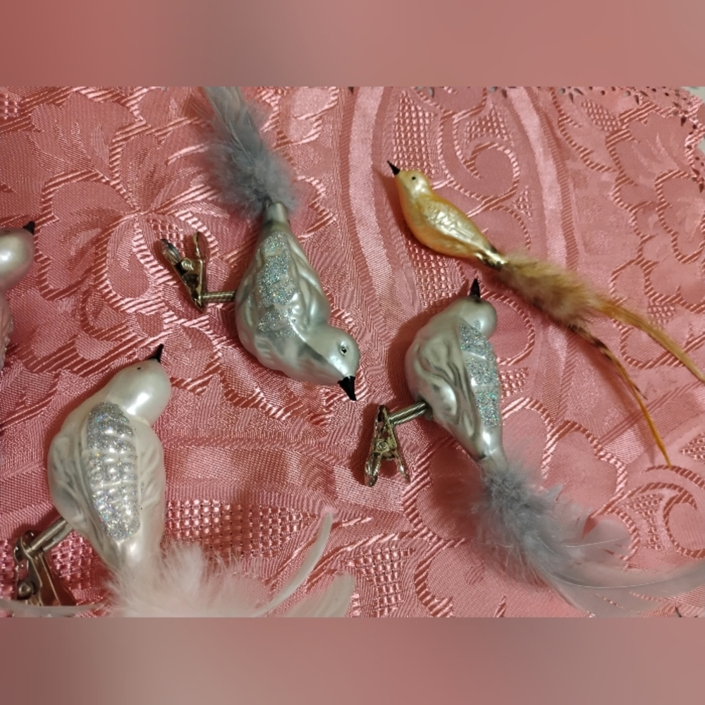 Vintage Glass Blown Glitter Clip-on Birds- Set of 5 - Picture 7 of 13